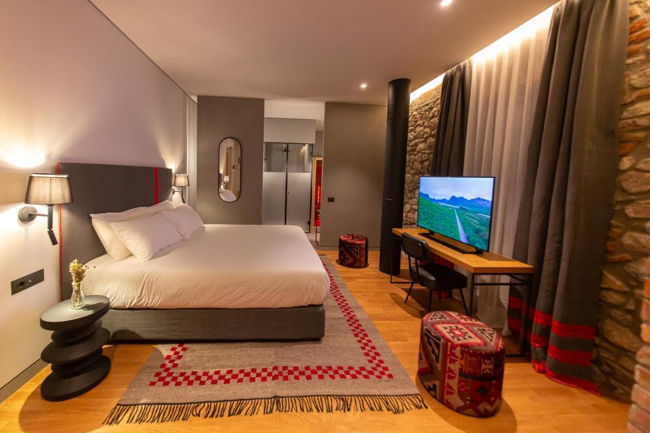 Hotel Melesin Distillery