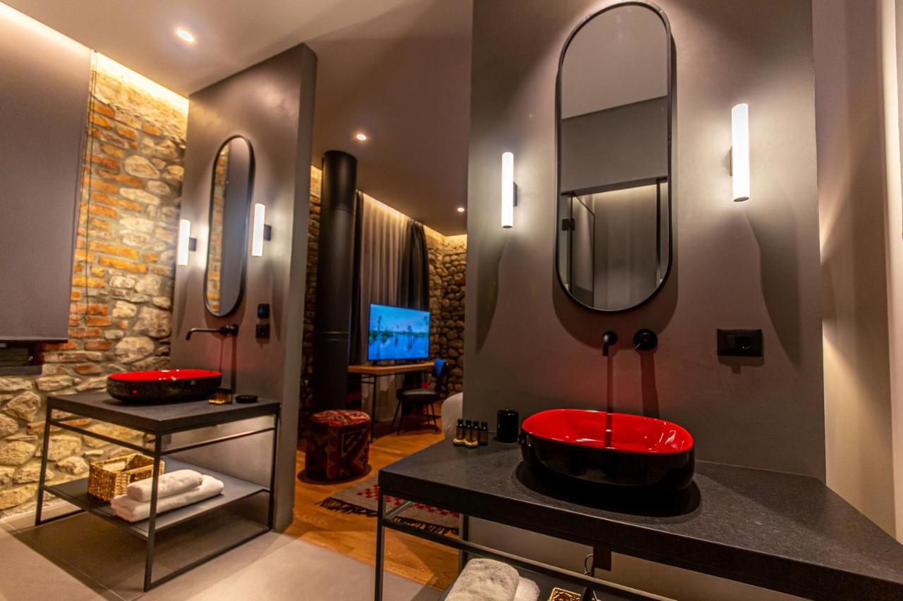 Melesin Distillery Hotel