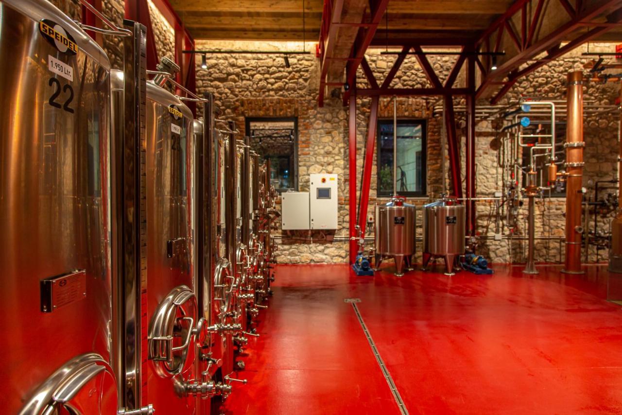Melesin Distillery Hotel Leskovik
